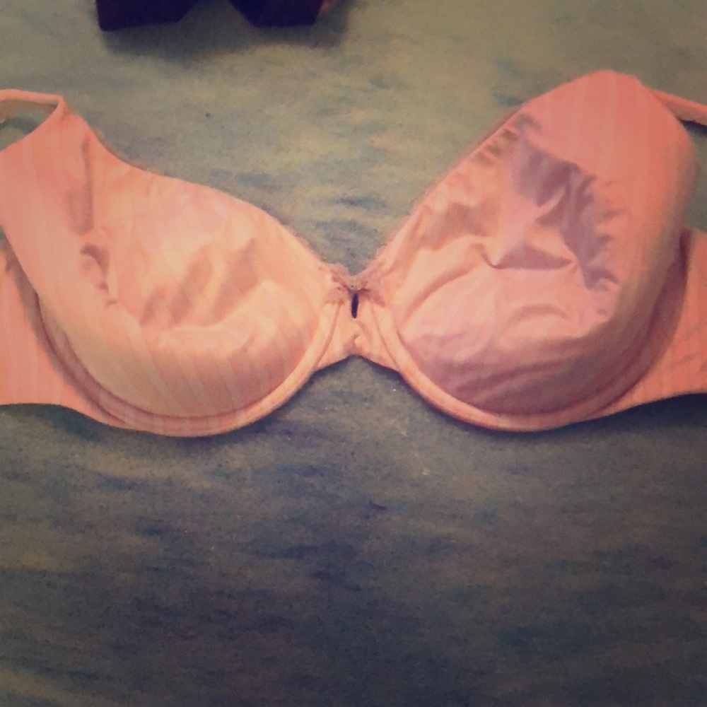 Victoria Secret Bra 36D